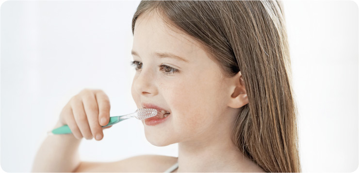 10 Consejos para una correcta limpieza dental